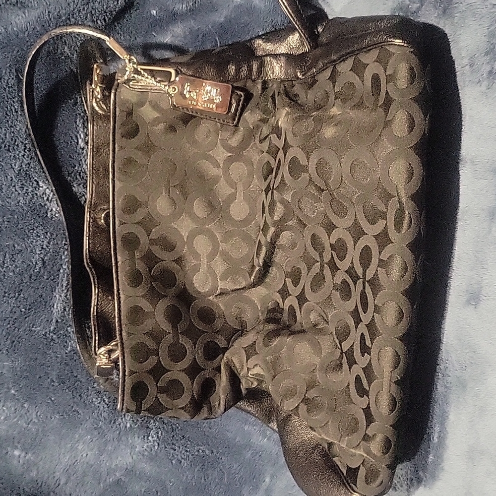 Shoulder bag